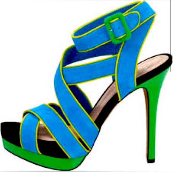 Jessica Simpson Evangela Suede Heels - Picture 10 of 17